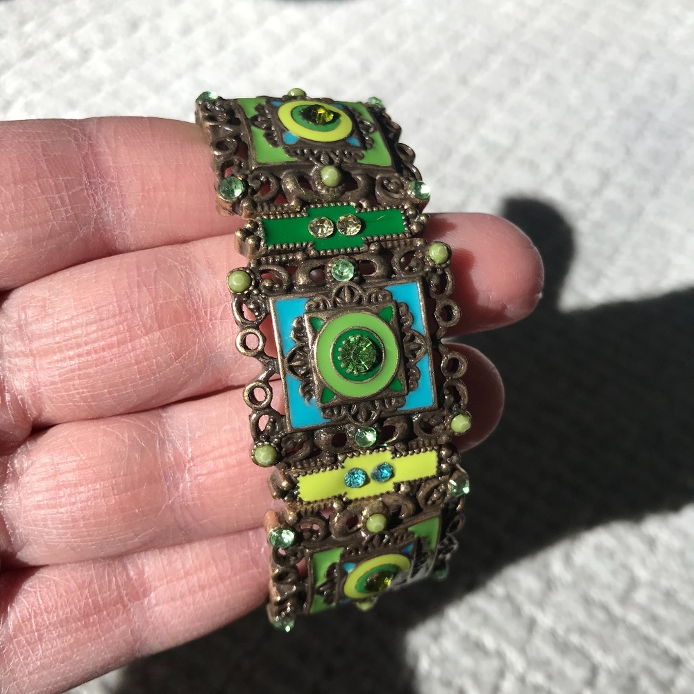 Gorgeous vintage bracelet